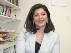 آفرین منصوری در دفتر شهروند 