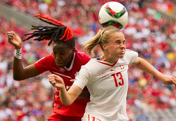 تیم فوتبال زنان کانادا به یک چهارم نهایی رسید