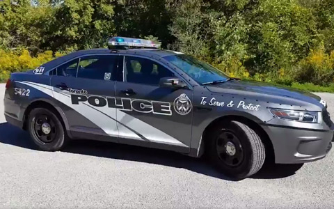 رنگ ماشین های پلیس تورنتو نهایی شد