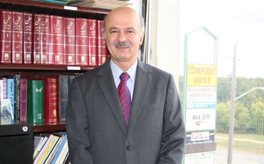 Reza-Moridi–in-shahrvand-office