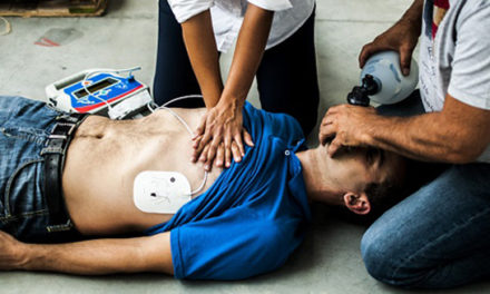 CPR و احیاء بیماران ایست قلبی/دکتر خسرو نیستانی