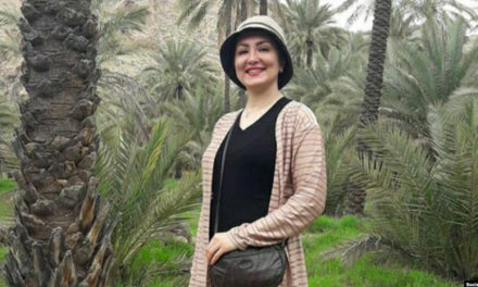 ناهید شقاقی، فعال حقوق زنان در خانه‌اش بازداشت شد