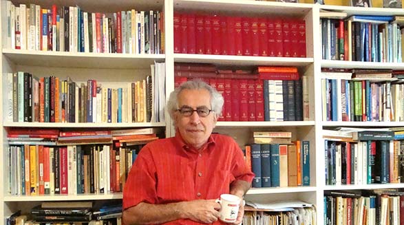 آرشیو کتاب‌ها و اسناد پروفسور امیر حسن‌پور در کتابخانه دانشگاه تورنتو