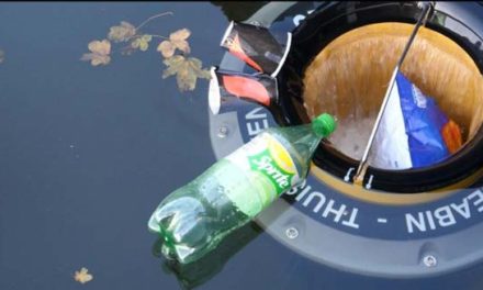 تورنتو پیشگام استفاده از تکنولوژی جدید برای جمع آوری آشغالهای داخل آب