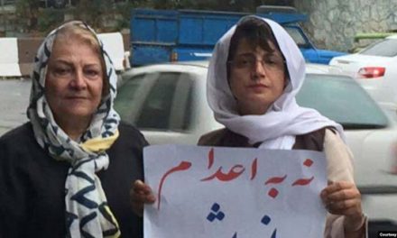 امضاءکننده درخواست «استعفای خامنه‌ای»: دیگر تحمل این تبعیض‌ها را نداریم