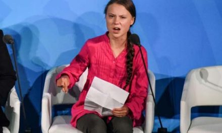 اشاره رهبران احزاب کانادا به سخنان فعال محیط زیست ۱۶ ساله گرتا تانبرگ