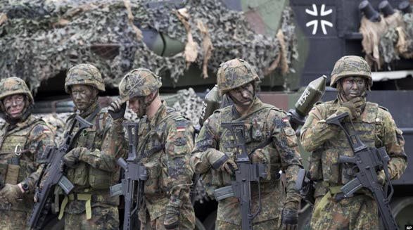 آلمان دستور داد نیروهایش در عراق پایگاه‌های خود را ترک نکنند
